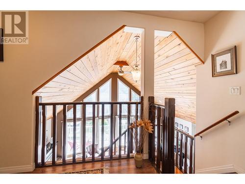 6393 Sunshine  Drive, Nelson, BC - Indoor Photo Showing Other Room