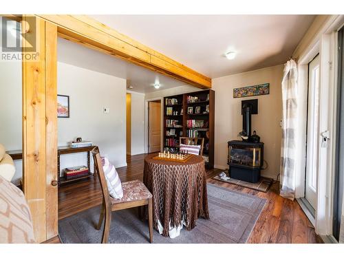 6393 Sunshine  Drive, Nelson, BC - Indoor With Fireplace