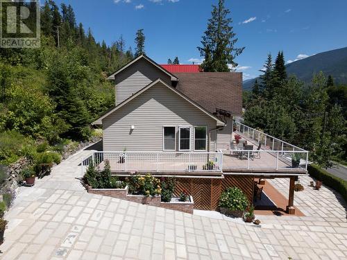 6393 Sunshine  Drive, Nelson, BC - Outdoor With Deck Patio Veranda