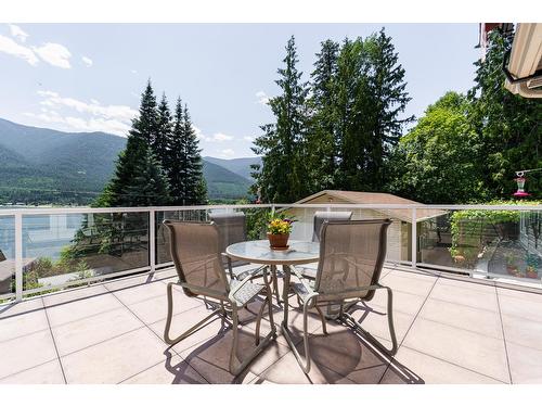 6393 Sunshine Drive, Nelson, BC - Outdoor With Deck Patio Veranda