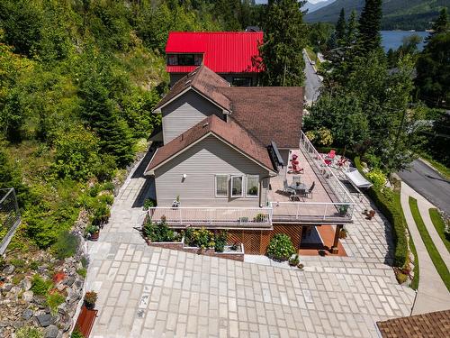 6393 Sunshine Drive, Nelson, BC - Outdoor With Deck Patio Veranda