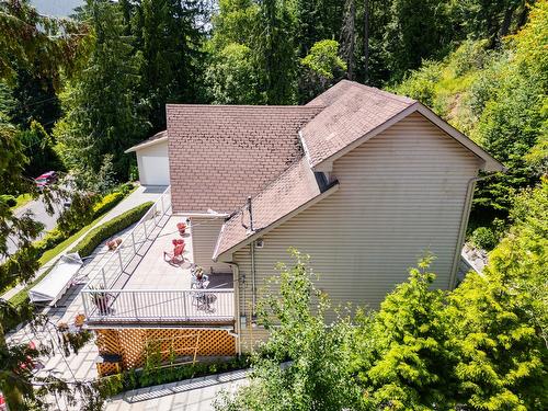 6393 Sunshine Drive, Nelson, BC - Outdoor With Deck Patio Veranda