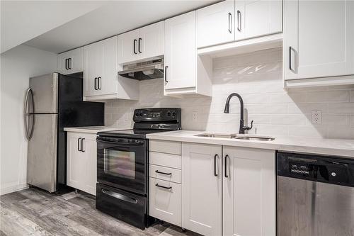 27 Grove Street, Hamilton, ON - Indoor Photo Showing Kitchen With Double Sink