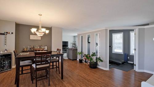 2816 Lower Glenrosa Road, West Kelowna, BC - Indoor Photo Showing Dining Room