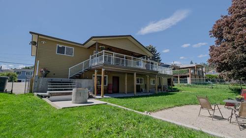 2816 Lower Glenrosa Road, West Kelowna, BC - Outdoor With Deck Patio Veranda