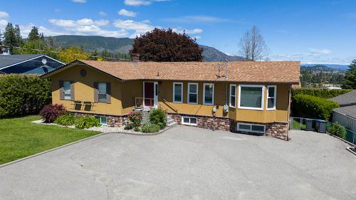 2816 Lower Glenrosa Road, West Kelowna, BC - Outdoor With Deck Patio Veranda