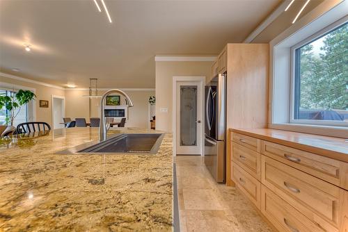 514 Mountain Drive, Vernon, BC - Indoor