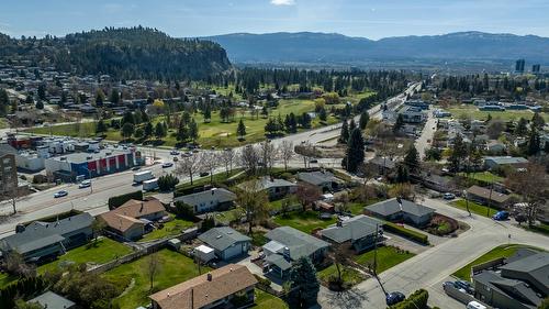 707 Glenburn Street, Kelowna, BC - Outdoor With View