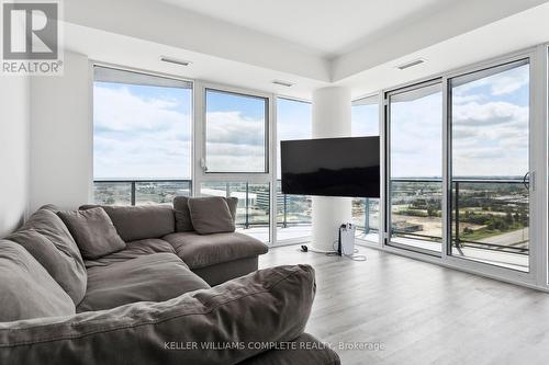 1509 - 36 Zorra Street S, Toronto (Etobicoke West Mall), ON - Indoor Photo Showing Living Room