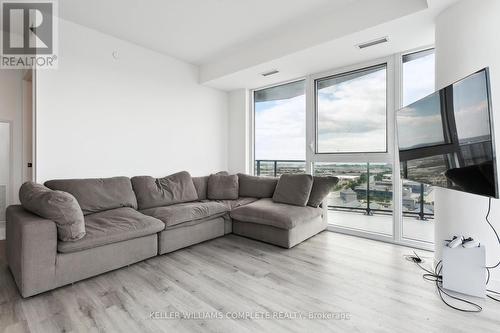 1509 - 36 Zorra Street S, Toronto (Etobicoke West Mall), ON - Indoor Photo Showing Living Room