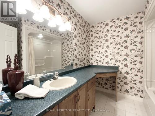 12 Ports Drive, Kawartha Lakes (Bobcaygeon), ON - Indoor Photo Showing Bathroom