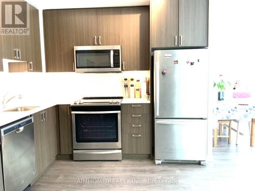 260 - 60 Ann O'Reilly Road, Toronto, ON - Indoor Photo Showing Kitchen