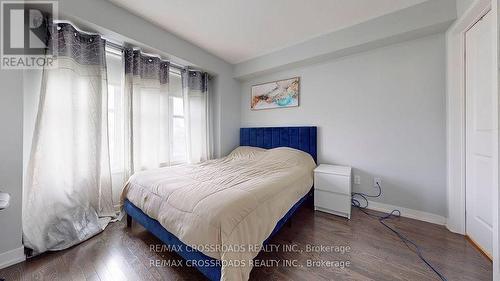 10610 Bathurst Street, Vaughan, ON - Indoor Photo Showing Bedroom