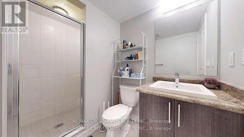 10610 Bathurst Street, Vaughan (Patterson), ON - Indoor Photo Showing Bathroom