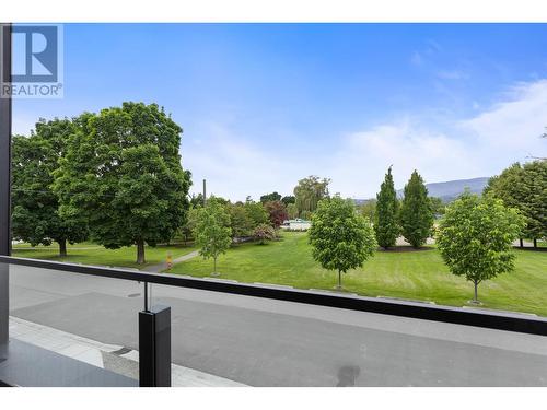 2345 Aberdeen Street, Kelowna, BC - Outdoor With View