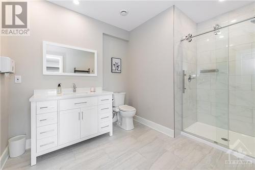 438 Shoreway Drive, Greely, ON - Indoor Photo Showing Bathroom