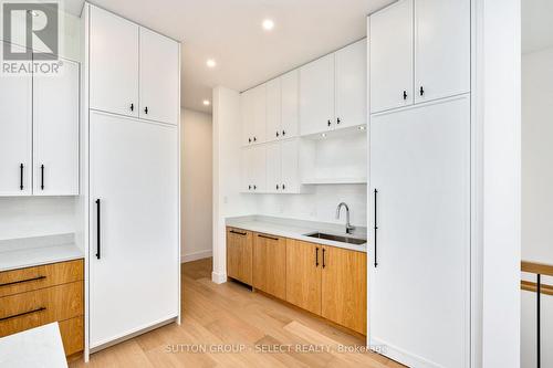 49 Edgeview Crescent, Middlesex Centre (Kilworth), ON - Indoor Photo Showing Kitchen