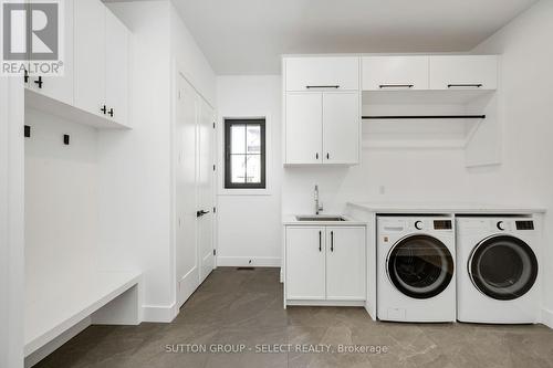 49 Edgeview Crescent, Middlesex Centre (Kilworth), ON - Indoor Photo Showing Laundry Room