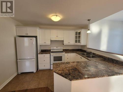 3218 Northdale Avenue, Cornwall, ON - Indoor Photo Showing Kitchen With Double Sink