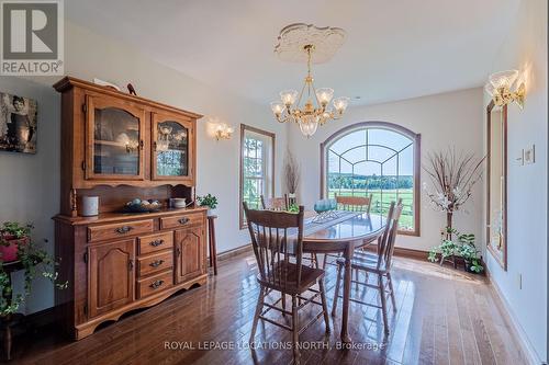 1919 Concession 6 Road S, Clearview, ON - Indoor Photo Showing Dining Room