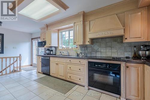 1919 Concession 6 Road S, Clearview, ON - Indoor Photo Showing Kitchen