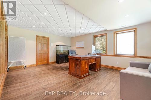 15 Turtle Lake Drive, Halton Hills, ON - Indoor Photo Showing Office