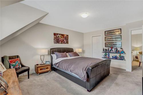 6 1/2 Kopperfield Lane, Hamilton, ON - Indoor Photo Showing Bedroom