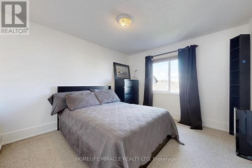 658 Mortimer Drive, Cambridge, ON - Indoor Photo Showing Bedroom