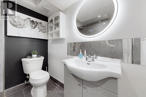 658 Mortimer Drive, Cambridge, ON - Indoor Photo Showing Bathroom