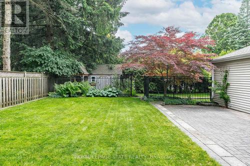 38 Parker Avenue, Hamilton (Ancaster), ON - Outdoor