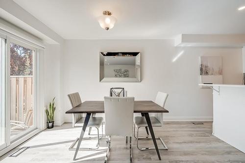 2022 Atkinson Drive|Unit #35, Burlington, ON - Indoor Photo Showing Dining Room