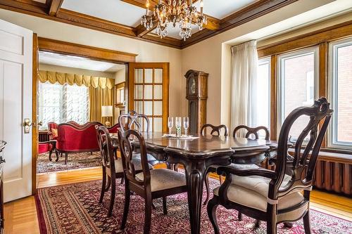 178 St. Clair Boulevard, Hamilton, ON - Indoor Photo Showing Dining Room