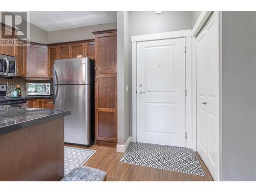 3533 Carrington Road Unit# 115, West Kelowna, BC - Indoor Photo Showing Kitchen