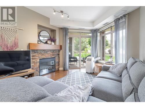 3533 Carrington Road Unit# 115, West Kelowna, BC - Indoor Photo Showing Living Room With Fireplace