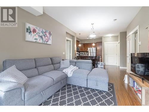 3533 Carrington Road Unit# 115, West Kelowna, BC - Indoor Photo Showing Living Room