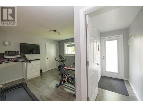 2506 24 Street, Vernon, BC - Indoor Photo Showing Gym Room