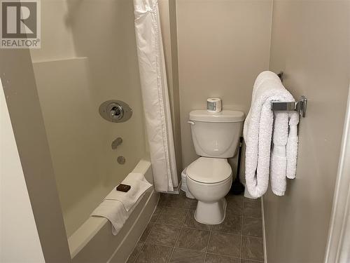 148 Silver Lode Lane Unit# 207, Silver Star, BC - Indoor Photo Showing Bathroom