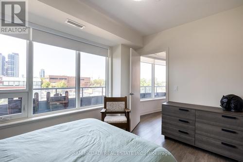 417 - 212 King William Street, Hamilton (Beasley), ON - Indoor Photo Showing Bedroom