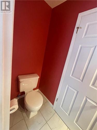 125 Jacob Street, Greater Sudbury, ON - Indoor Photo Showing Bathroom