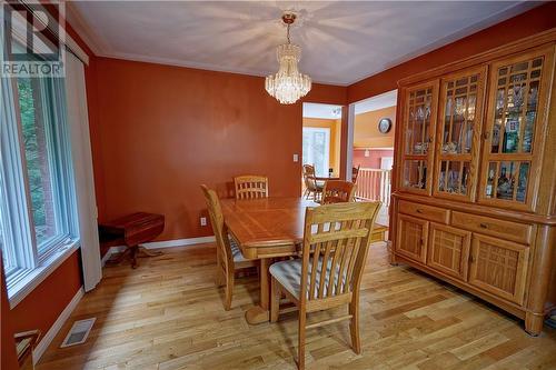 125 Jacob Street, Greater Sudbury, ON - Indoor Photo Showing Dining Room