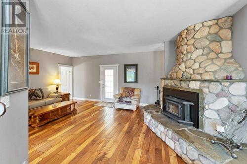 145 Jellicoe Road, Princeton, BC - Indoor Photo Showing Living Room With Fireplace