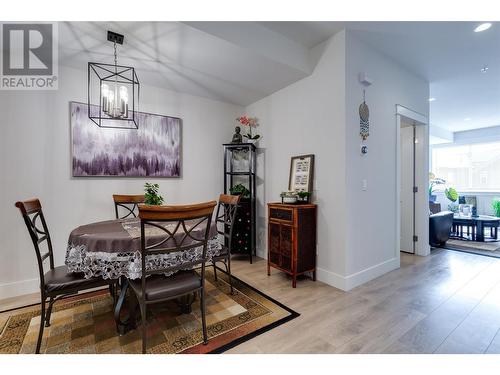 12840 Stillwater Court Unit# 19, Lake Country, BC - Indoor Photo Showing Dining Room