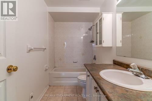 12 - 14 Cox Boulevard, Markham, ON - Indoor Photo Showing Bathroom