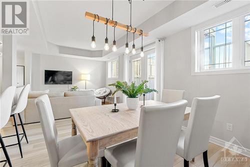 200 Paseo Private Unit#1, Ottawa, ON - Indoor Photo Showing Dining Room