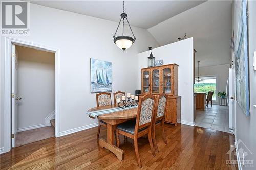 2158 Old Prescott Road, Greely, ON - Indoor Photo Showing Dining Room