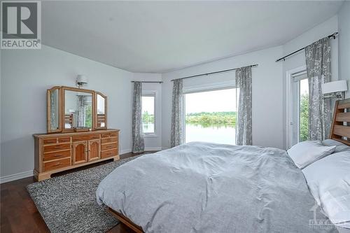 2158 Old Prescott Road, Greely, ON - Indoor Photo Showing Bedroom