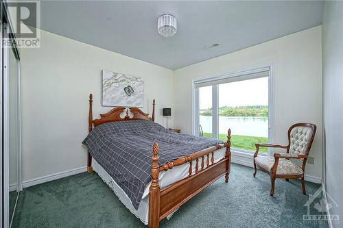 2158 Old Prescott Road, Greely, ON - Indoor Photo Showing Bedroom