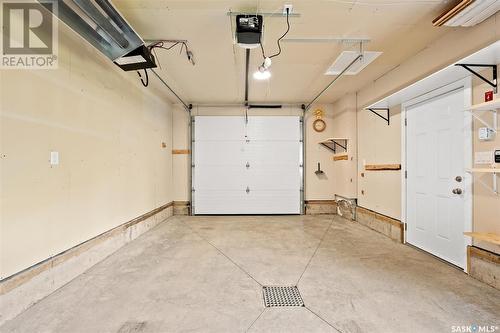 22 Dragan Crescent, Saskatoon, SK - Indoor Photo Showing Garage