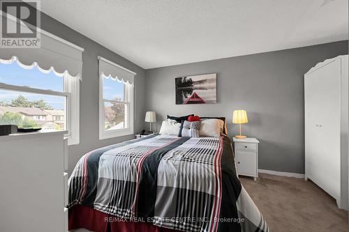 3011 Sandlewood Court, Burlington (Headon), ON - Indoor Photo Showing Bedroom