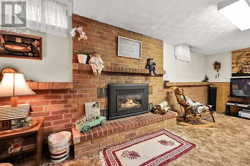 3011 Sandlewood Court, Burlington (Headon), ON - Indoor With Fireplace